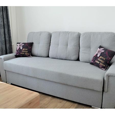 Sgl Apartments Lavickova Trenčín Buitenkant foto