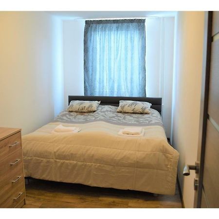 Sgl Apartments Lavickova Trenčín Buitenkant foto